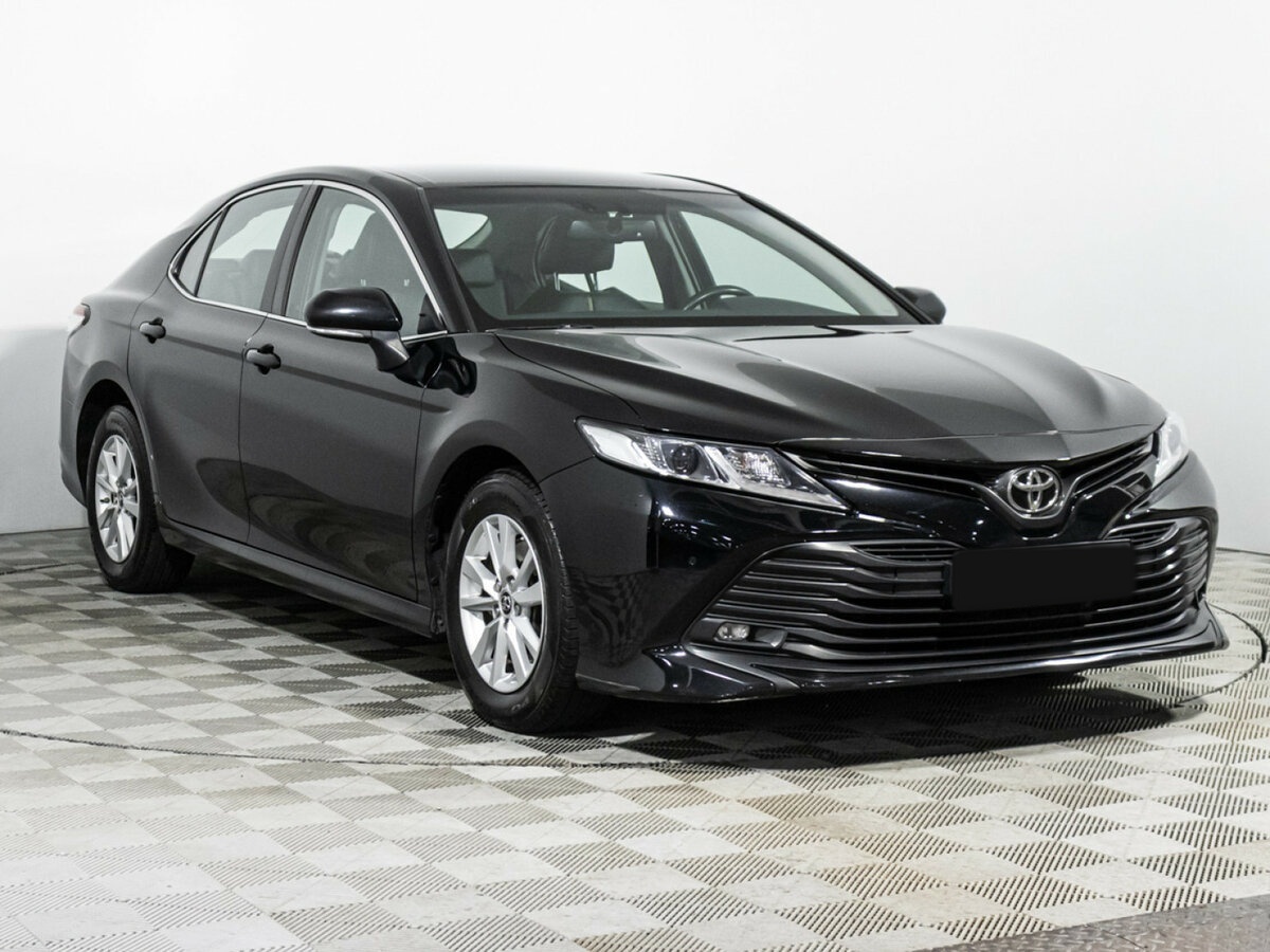 Купить Toyota Camry с пробегом. Фото: #2