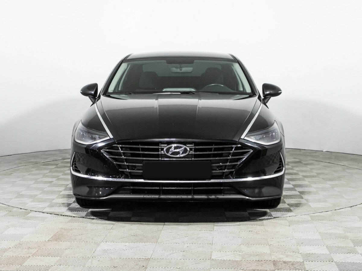 Купить Hyundai Sonata с пробегом. Фото: #1