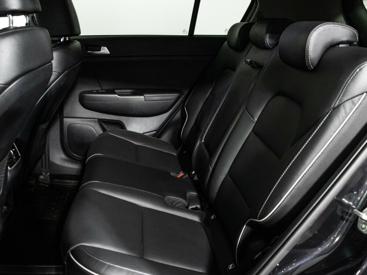 Купить Kia Sportage с пробегом. Фото: #10