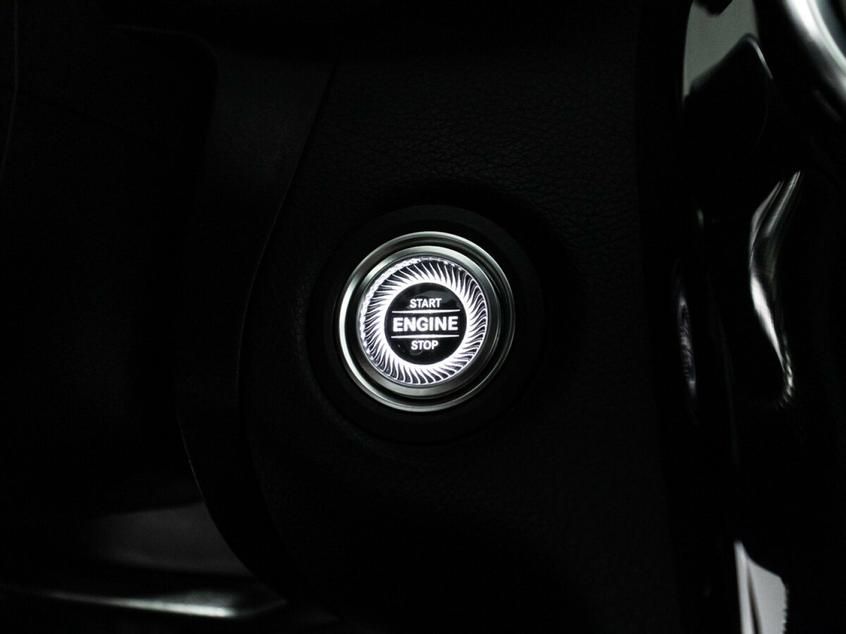 Купить Mercedes-Benz C-Класс с пробегом. Фото: #3