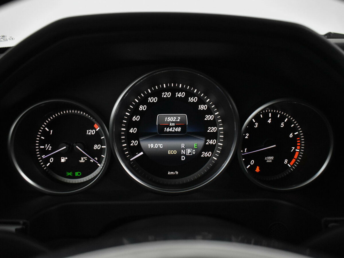 Купить Mercedes-Benz E-Класс с пробегом. Фото: #14