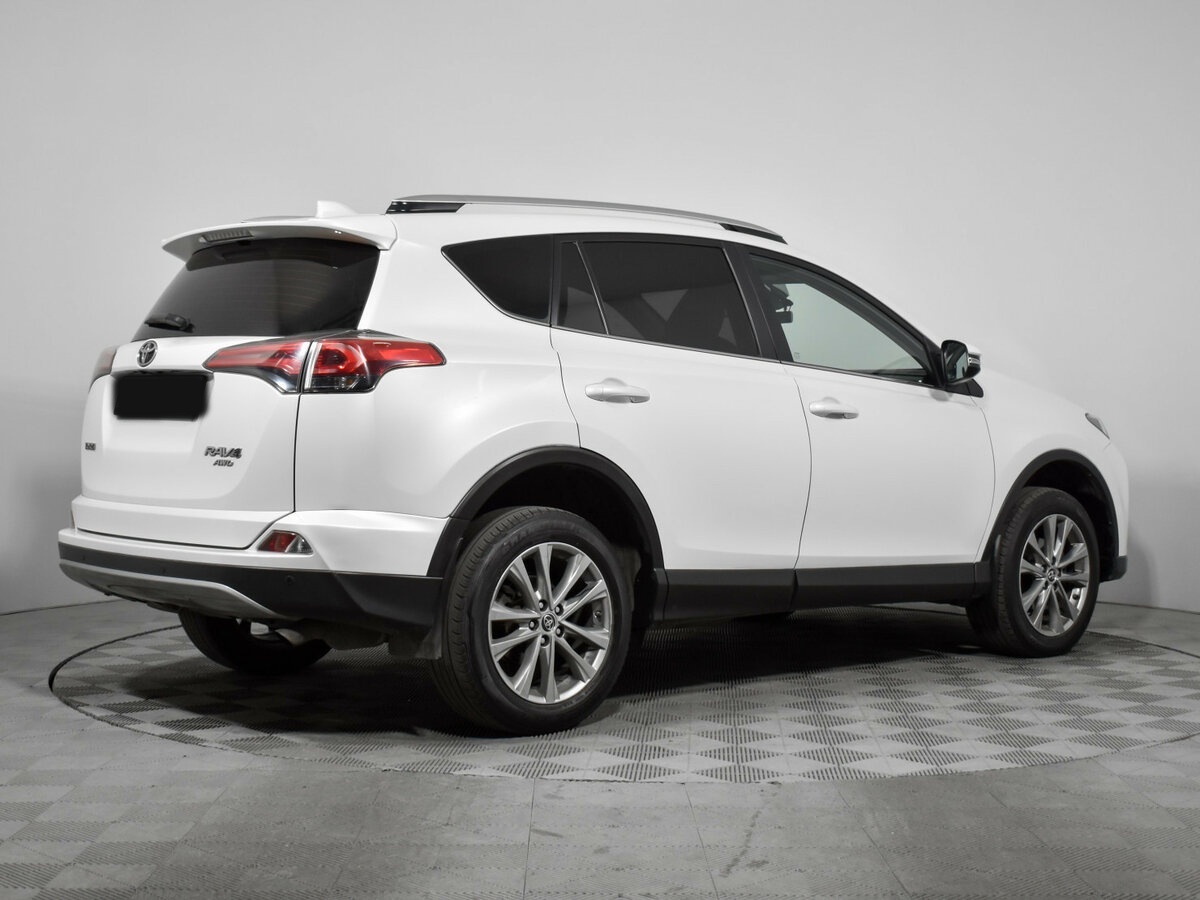 Купить Toyota RAV4 с пробегом. Фото: #3