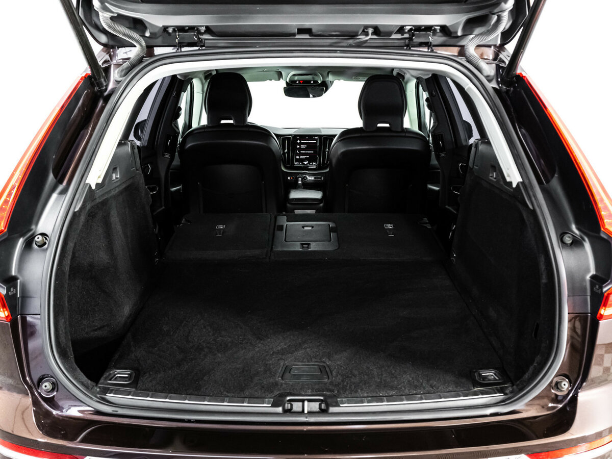 Купить Volvo XC60 с пробегом. Фото: #22
