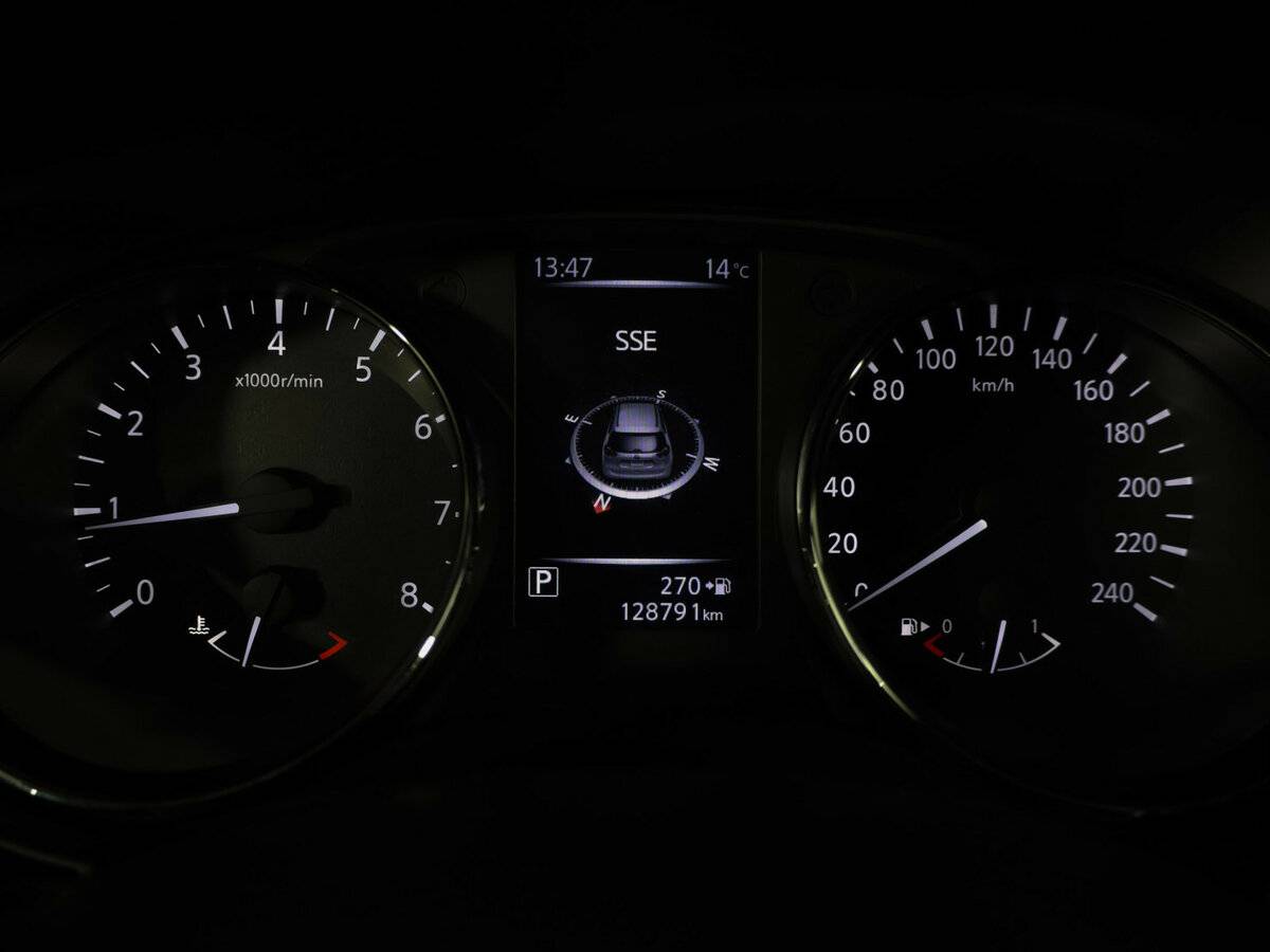 Купить Nissan X-Trail с пробегом. Фото: #17