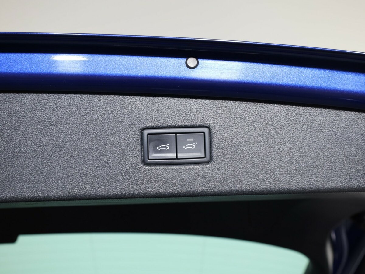 Купить Volkswagen Tiguan с пробегом. Фото: #28