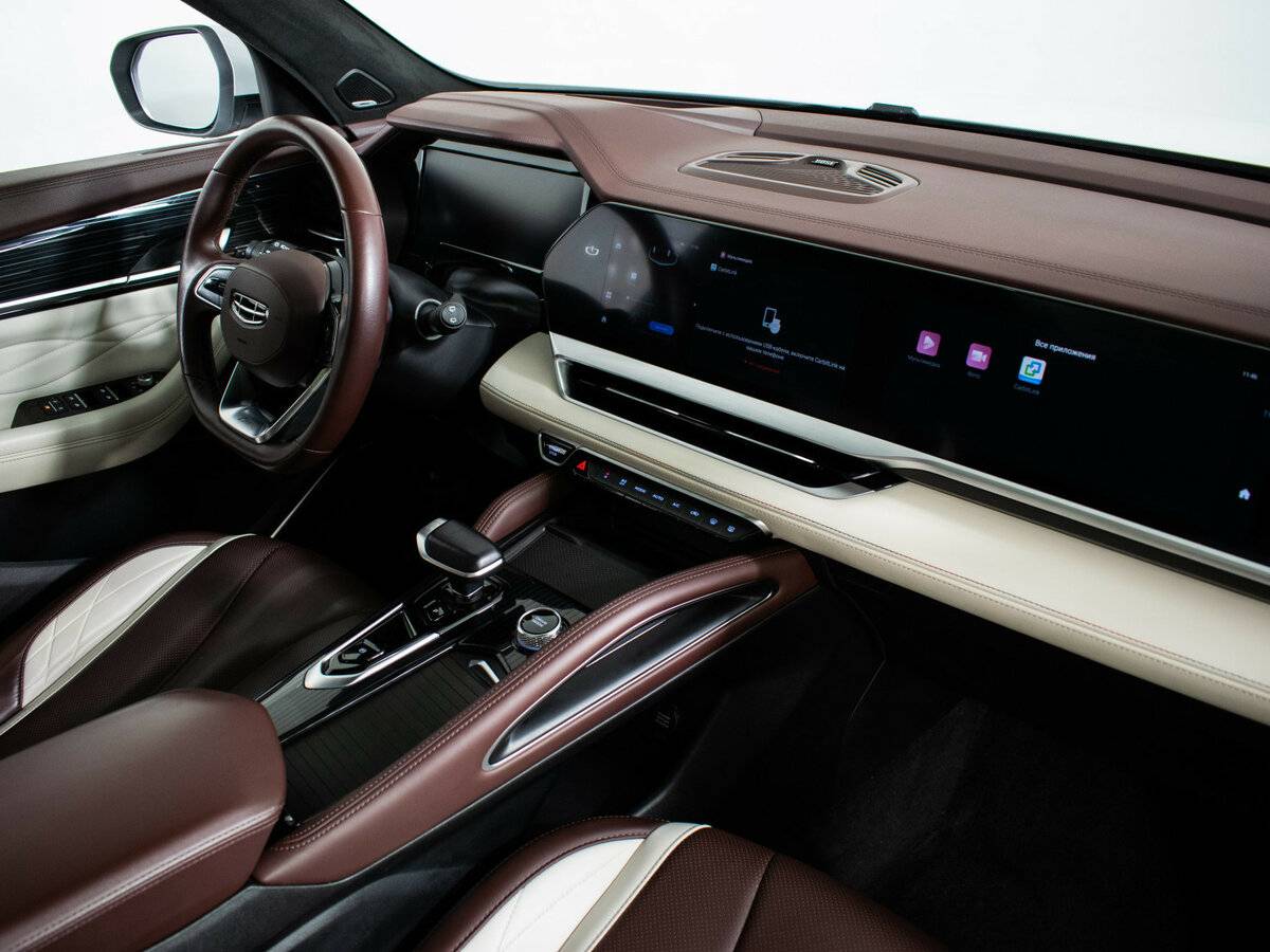 Купить Geely Monjaro с пробегом. Фото: #9