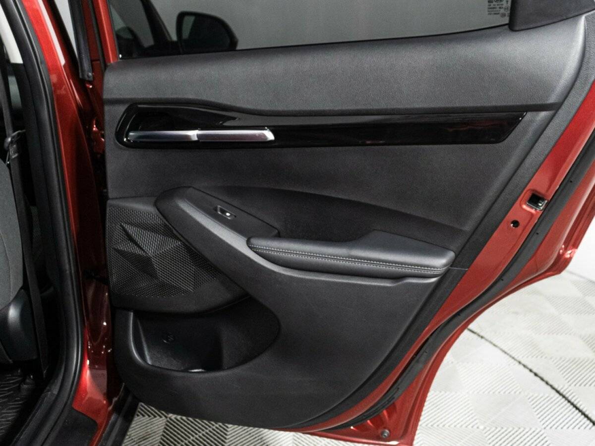 Купить Kia Seltos с пробегом. Фото: #23