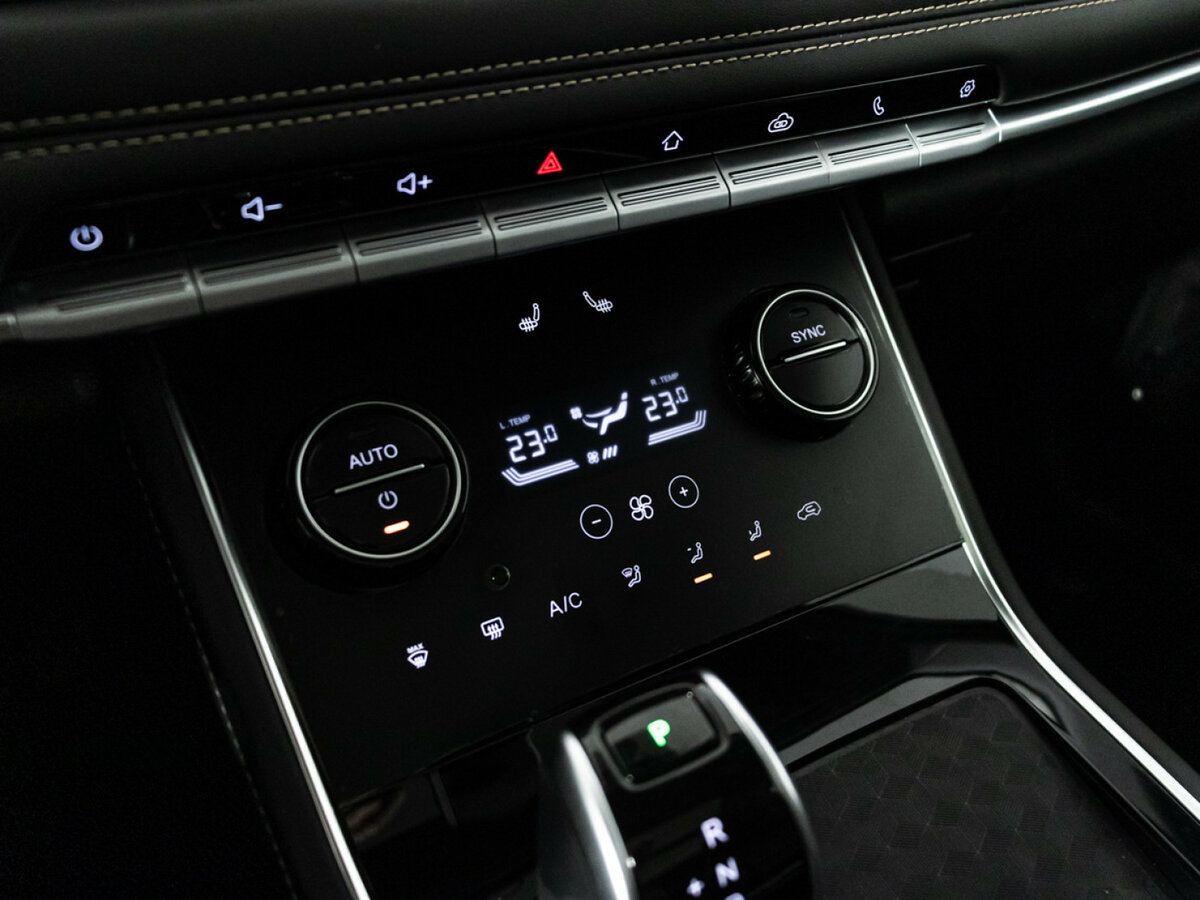 Купить Chery Tiggo 8 с пробегом. Фото: #13