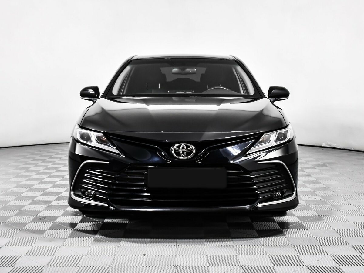Купить Toyota Camry с пробегом. Фото: #1
