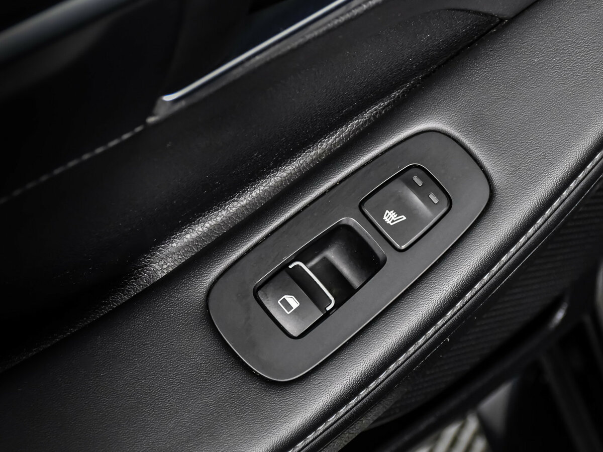 Купить Hyundai Sonata с пробегом. Фото: #11