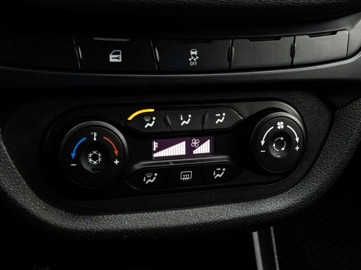 Продажа Б/У Лада (ВАЗ) Веста. Фото: #9