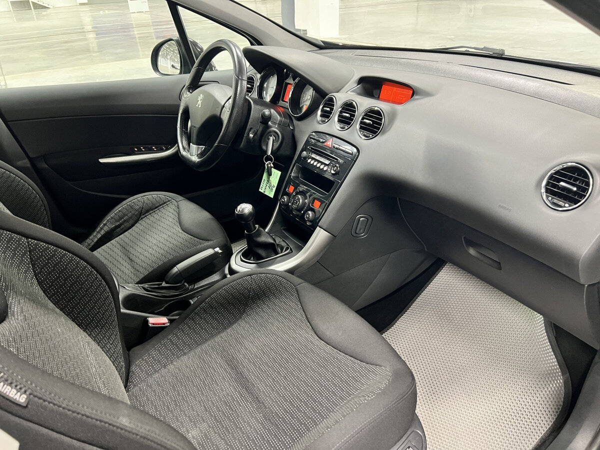 Продажа Б/У Пежо 308. Фото: #10