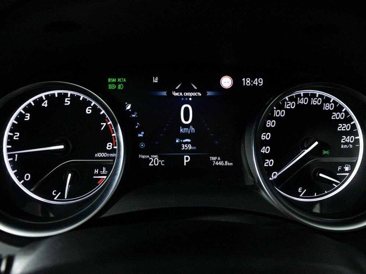 Купить Toyota Camry с пробегом. Фото: #10