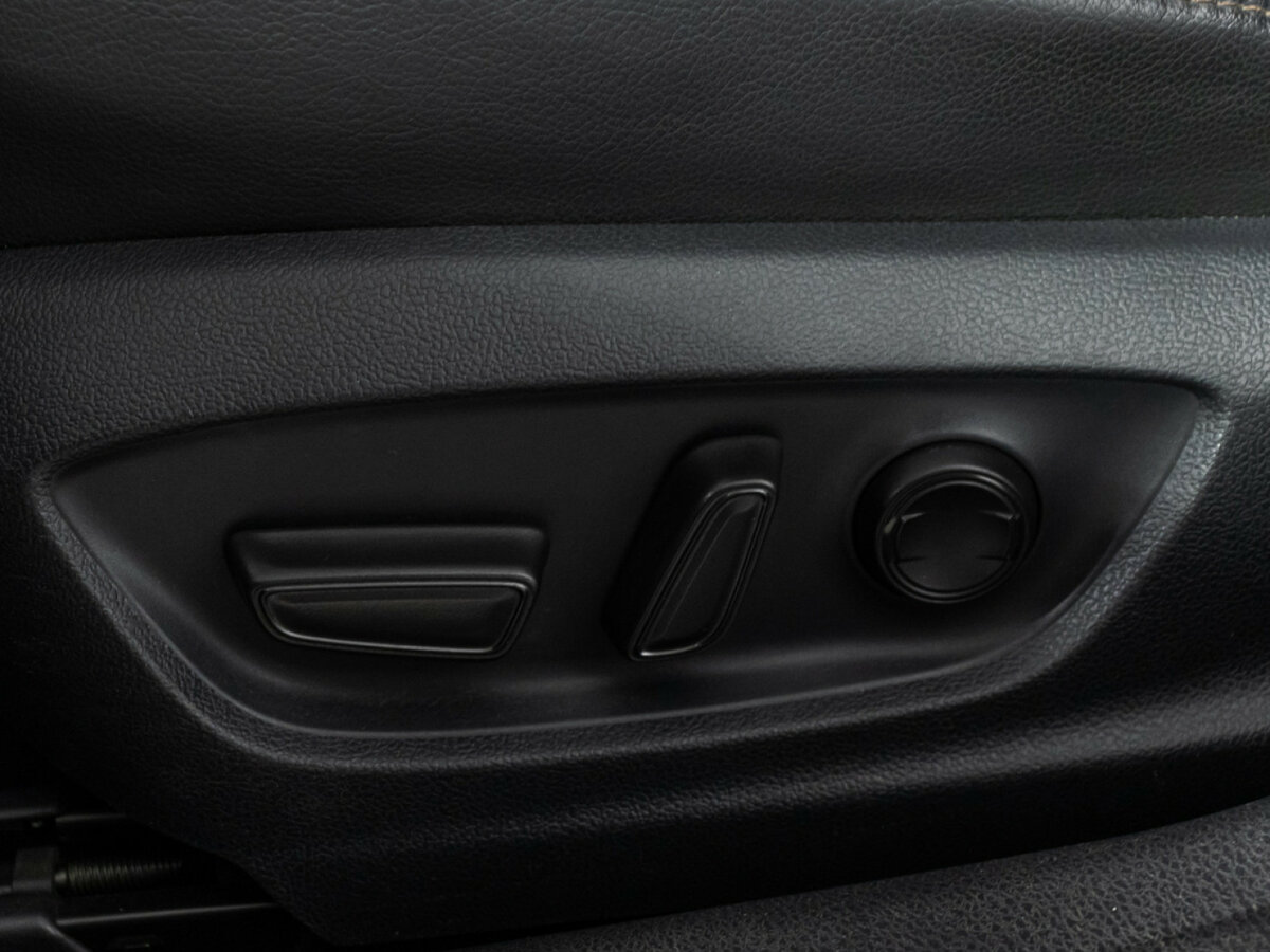 Купить Toyota Camry с пробегом. Фото: #14