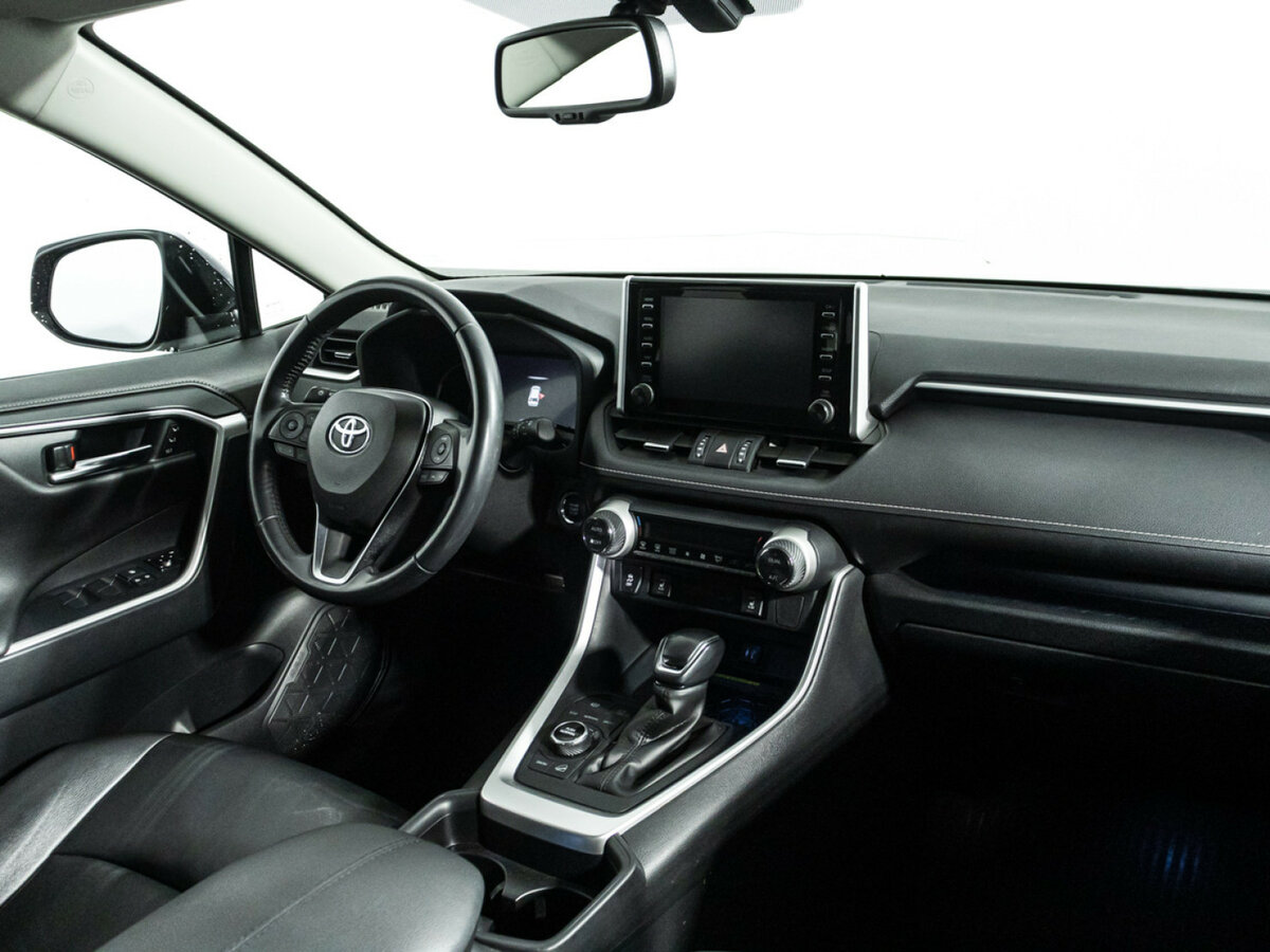 Купить Toyota RAV4 с пробегом. Фото: #8