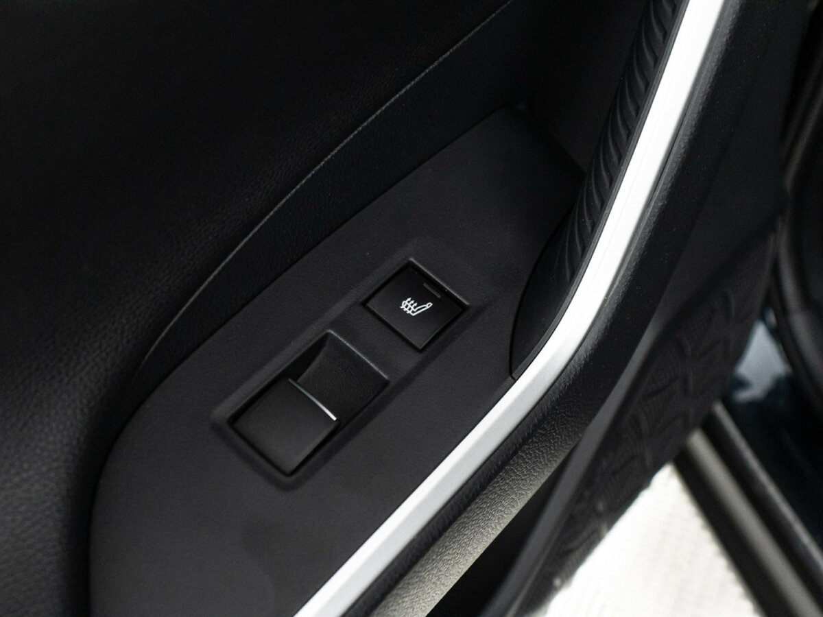 Купить Toyota RAV4 с пробегом. Фото: #20