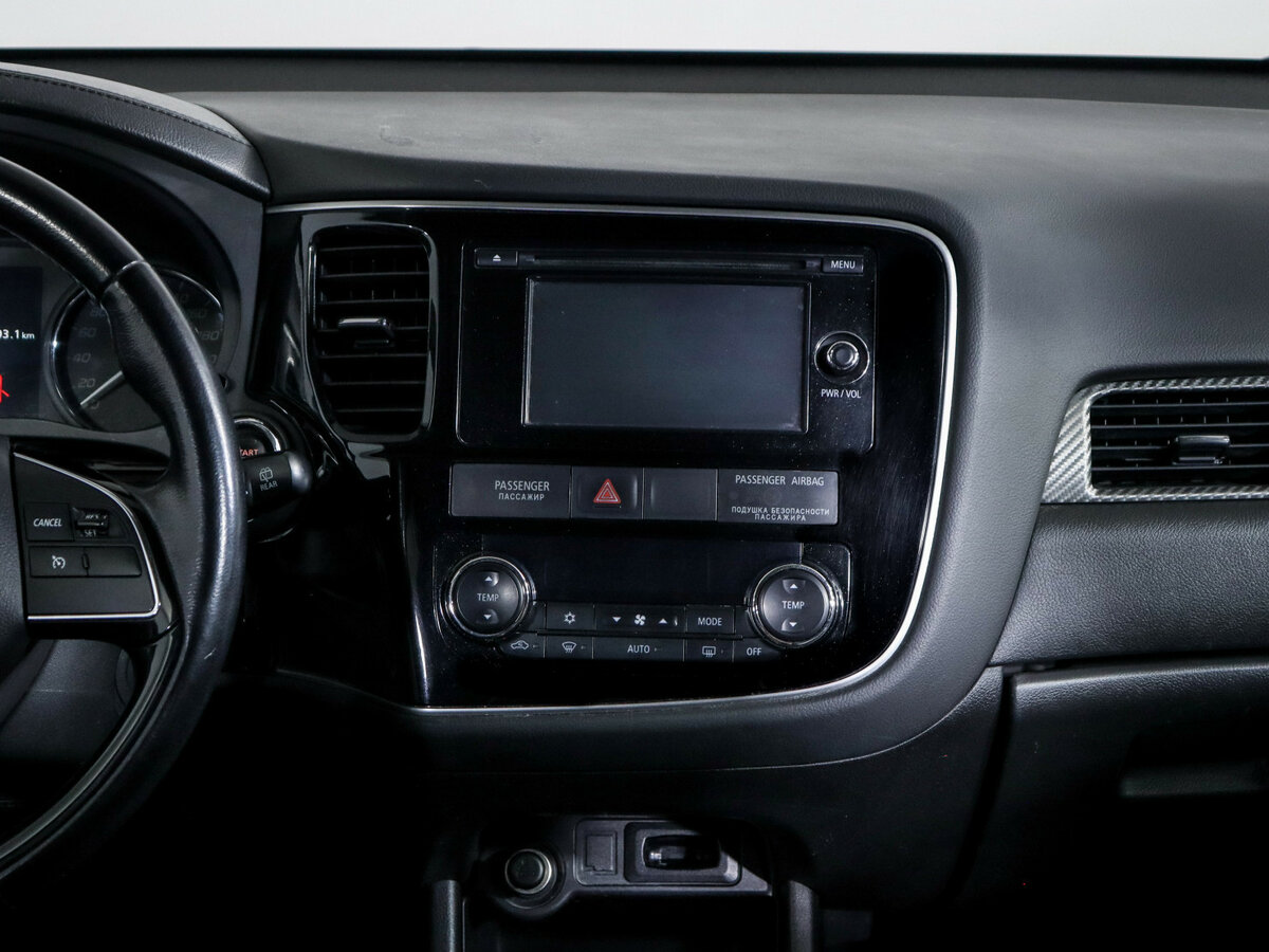 Купить Mitsubishi Outlander с пробегом. Фото: #12