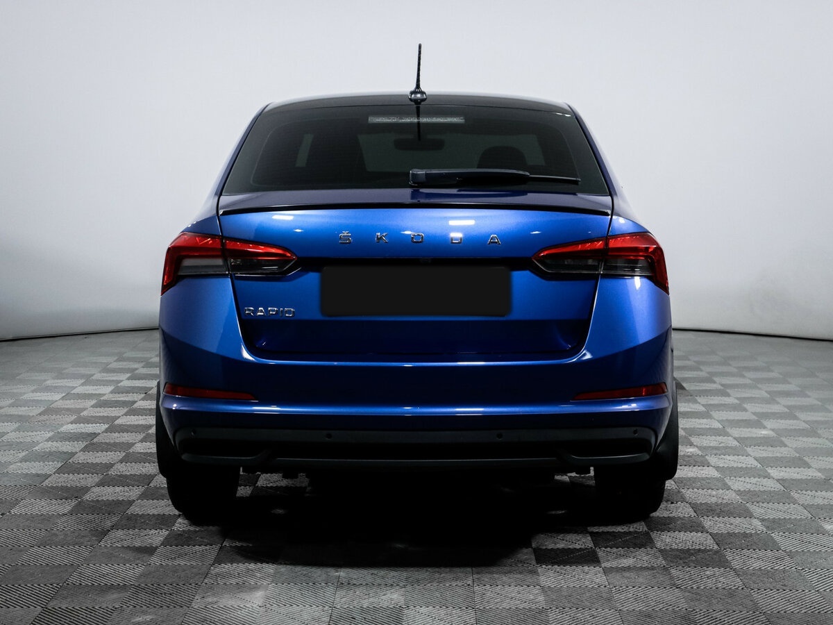 Купить Skoda Rapid с пробегом. Фото: #4