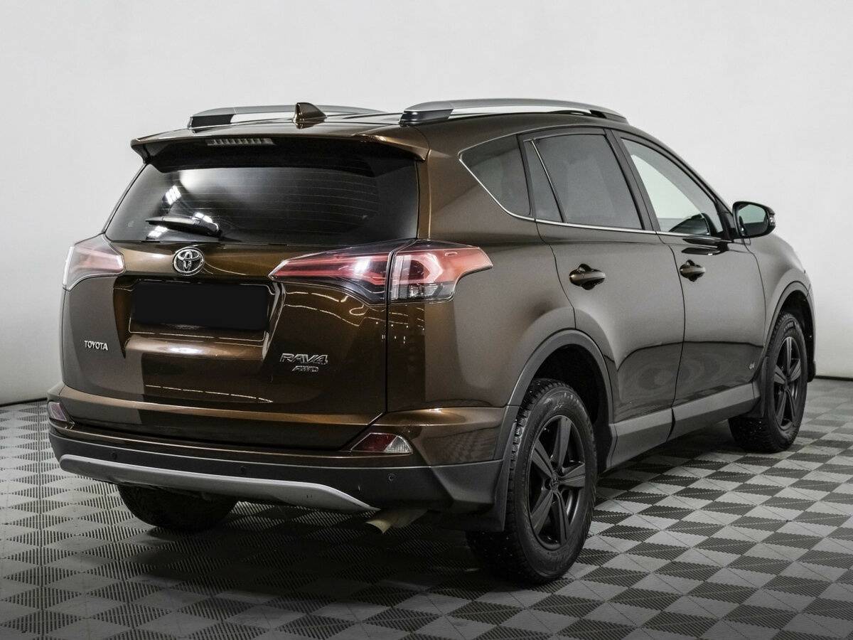 Купить Toyota RAV4 с пробегом. Фото: #3