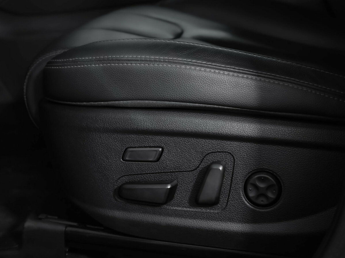 Купить Hyundai Santa Fe с пробегом. Фото: #21