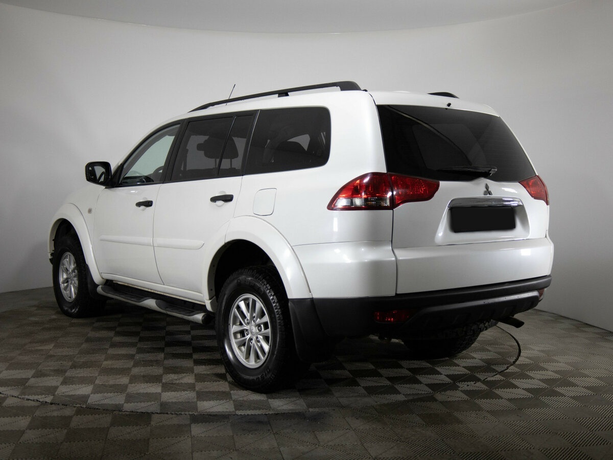 Купить Mitsubishi Pajero Sport с пробегом. Фото: #6