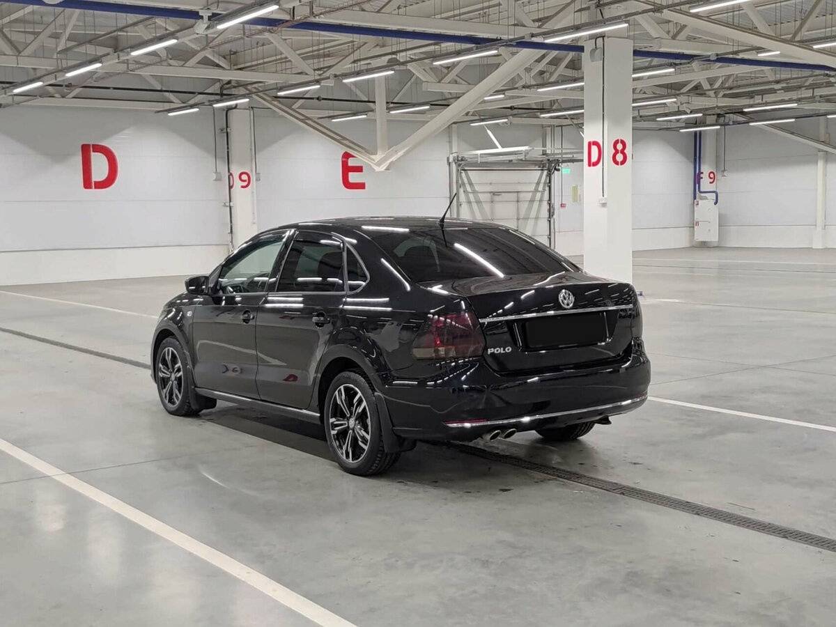 Купить Volkswagen Polo с пробегом. Фото: #6
