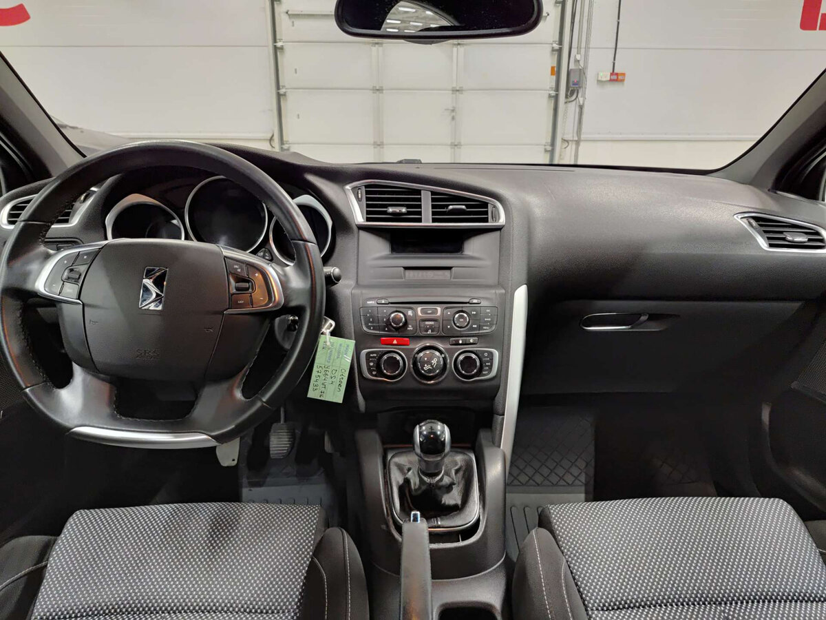 Купить Citroen DS4 с пробегом. Фото: #13