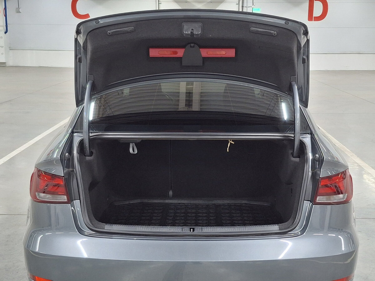 Купить Audi A3 с пробегом. Фото: #9