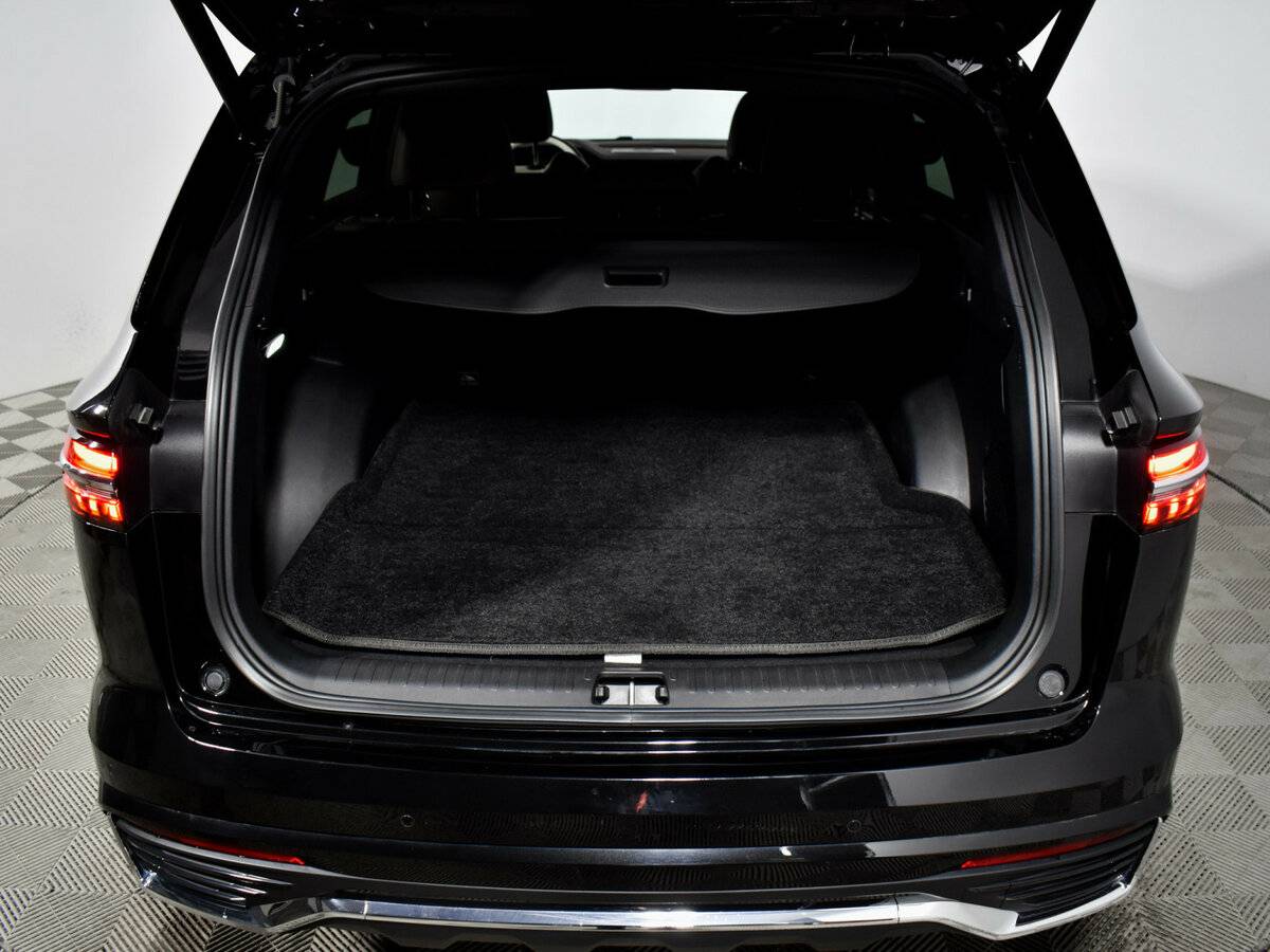 Купить Geely Monjaro с пробегом. Фото: #19