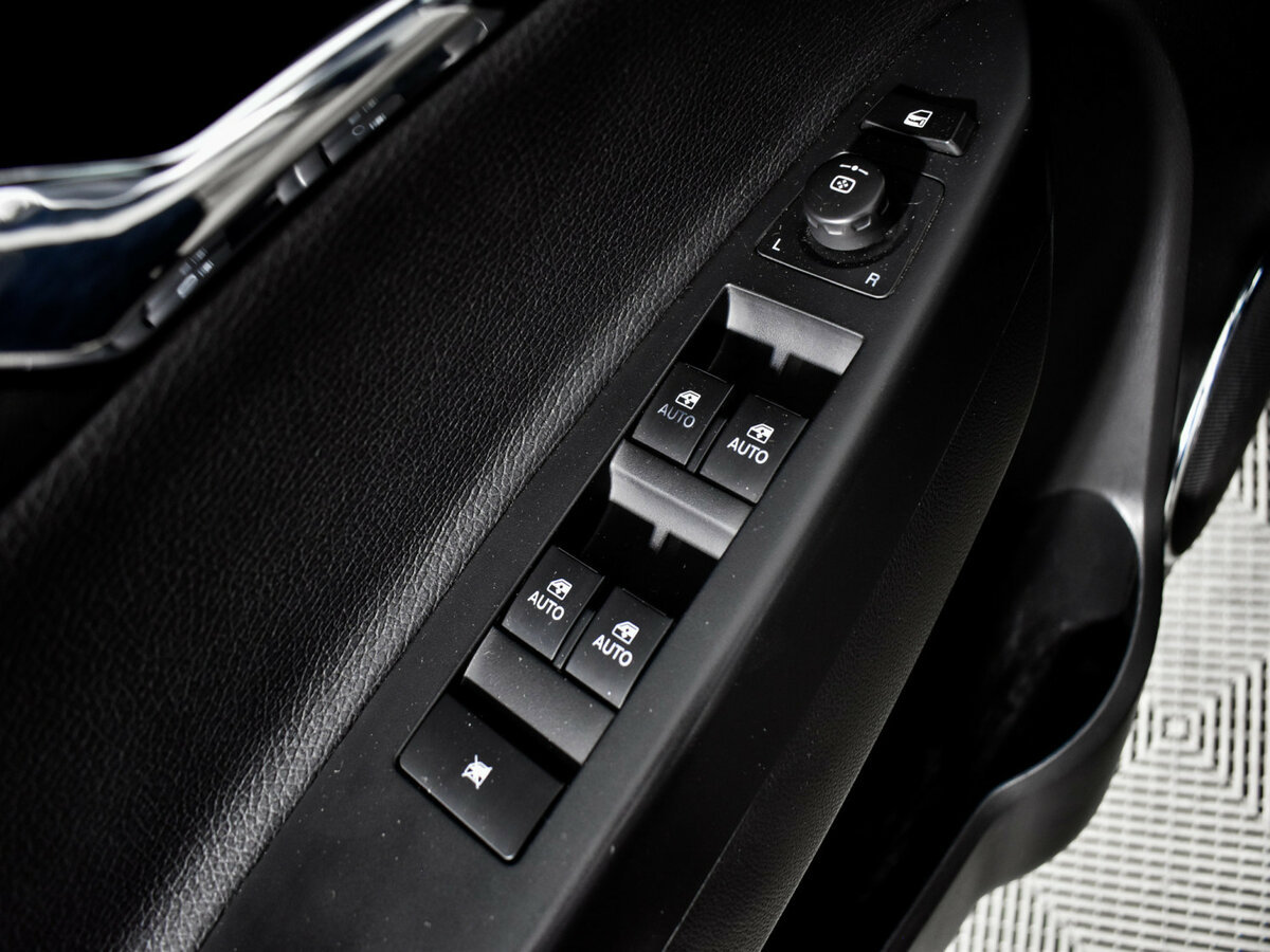 Купить Opel Antara с пробегом. Фото: #17