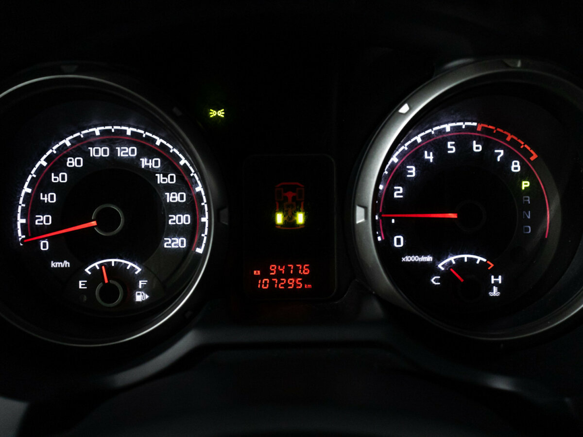 Купить Mitsubishi Pajero с пробегом. Фото: #9