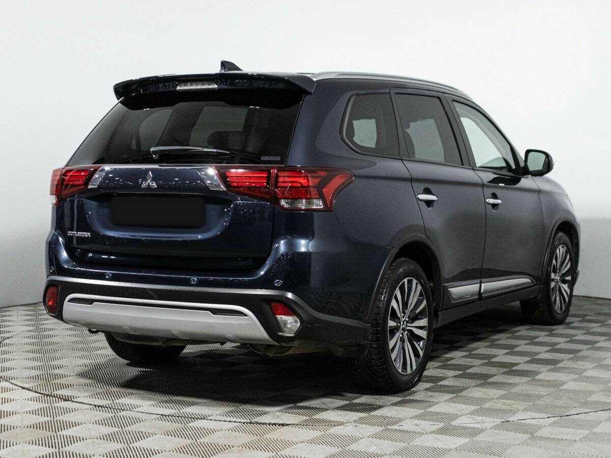Купить Mitsubishi Outlander с пробегом. Фото: #3