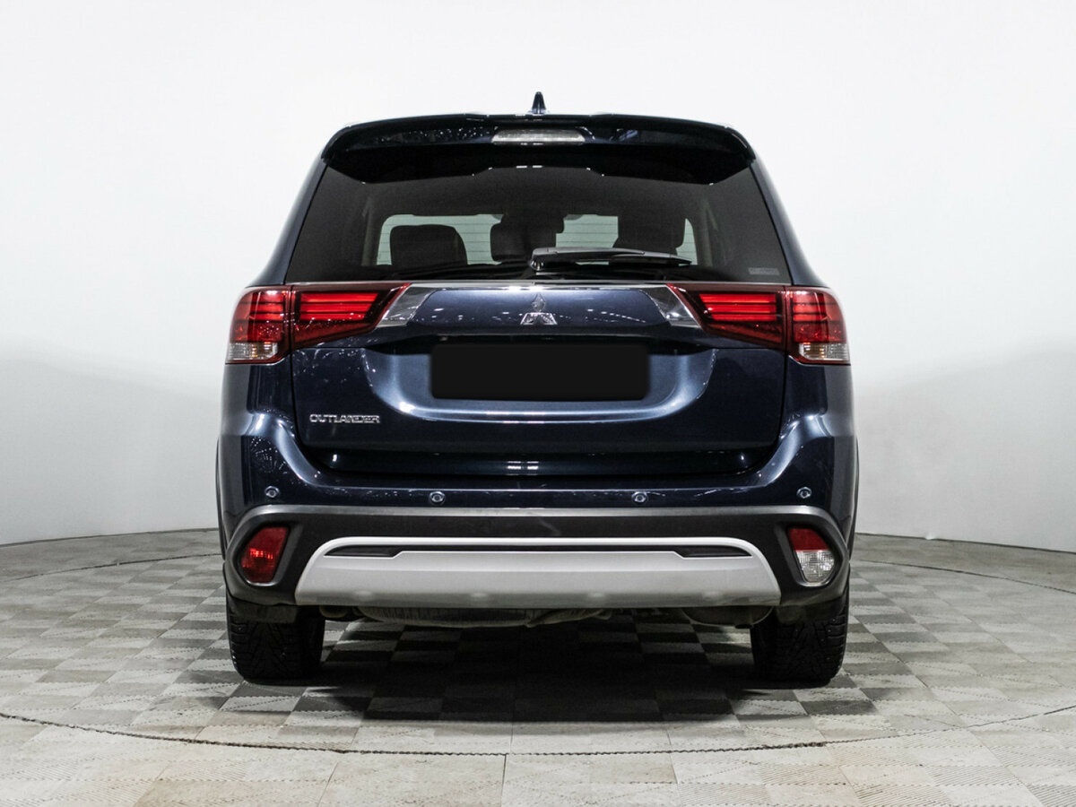 Купить Mitsubishi Outlander с пробегом. Фото: #4