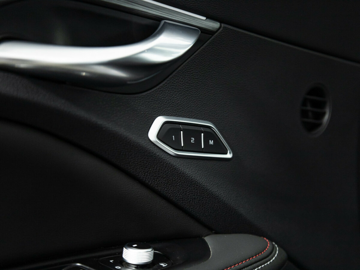 Купить Geely Tugella с пробегом. Фото: #15