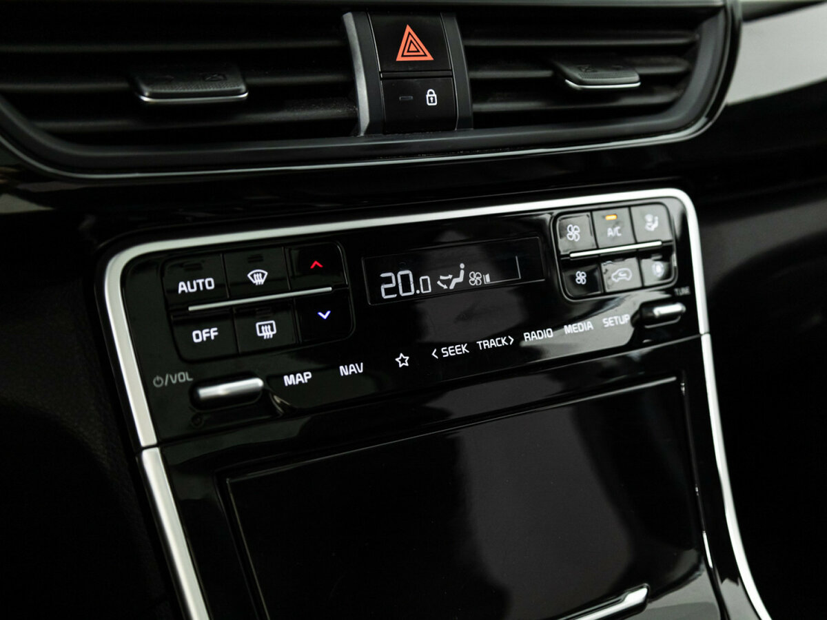 Купить Kia Seltos с пробегом. Фото: #19