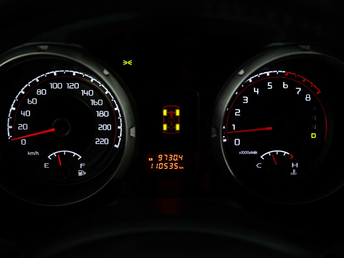 Купить Mitsubishi Pajero с пробегом. Фото: #35