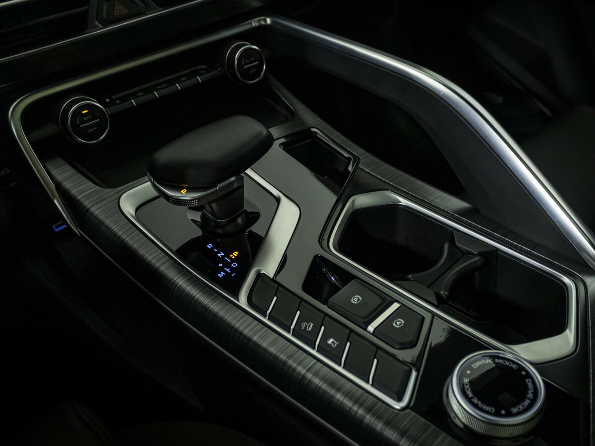 Купить Geely Tugella с пробегом. Фото: #15