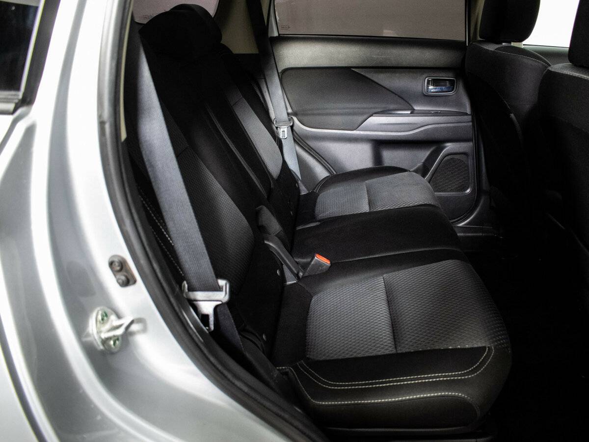 Продажа Б/У Митсубиши Оутлэндер. Фото: #8