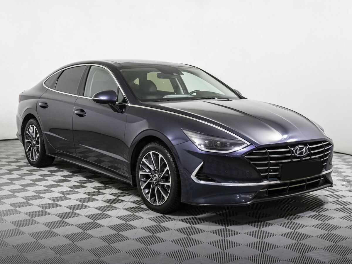 Купить Hyundai Sonata с пробегом. Фото: #2
