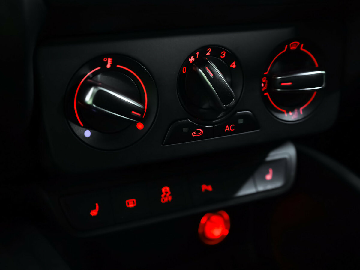 Купить Audi A1 с пробегом. Фото: #16