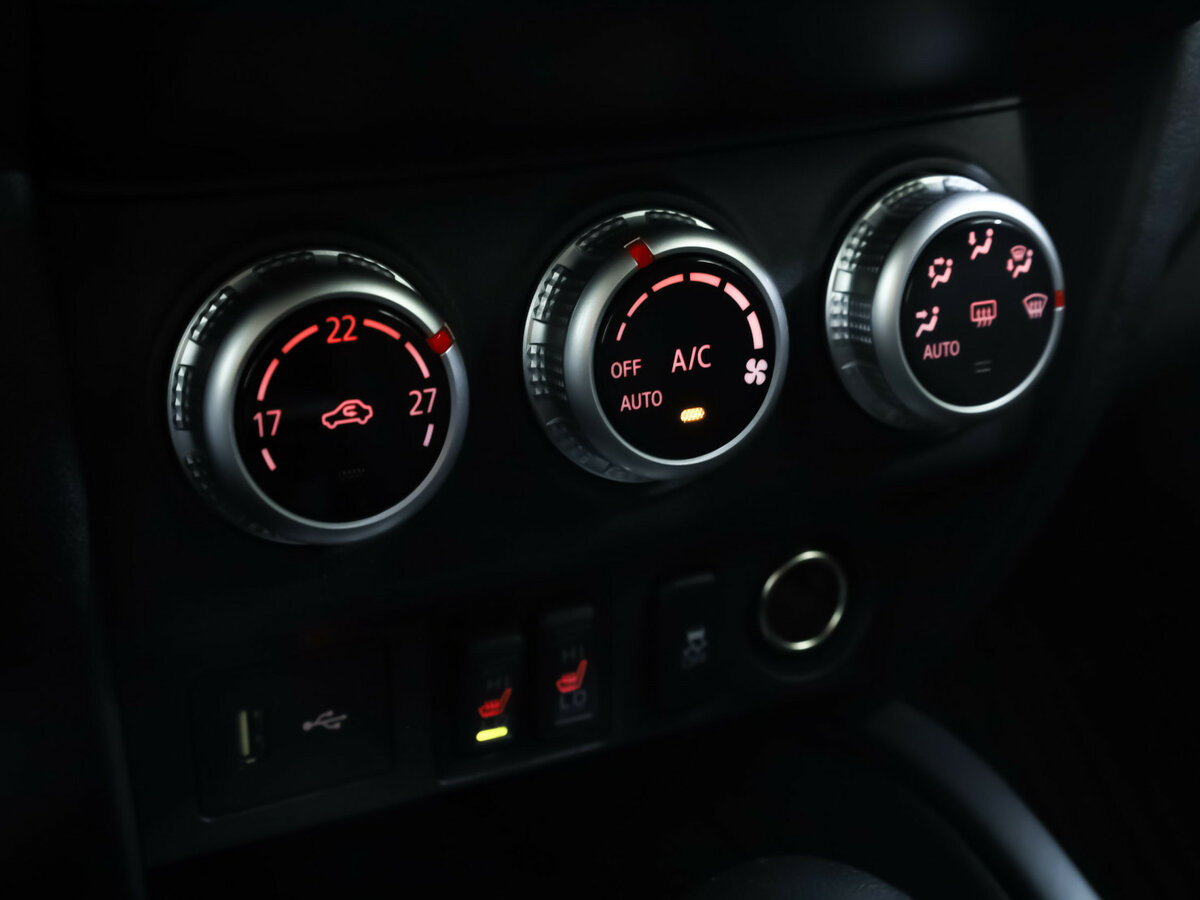 Купить Mitsubishi ASX с пробегом. Фото: #12