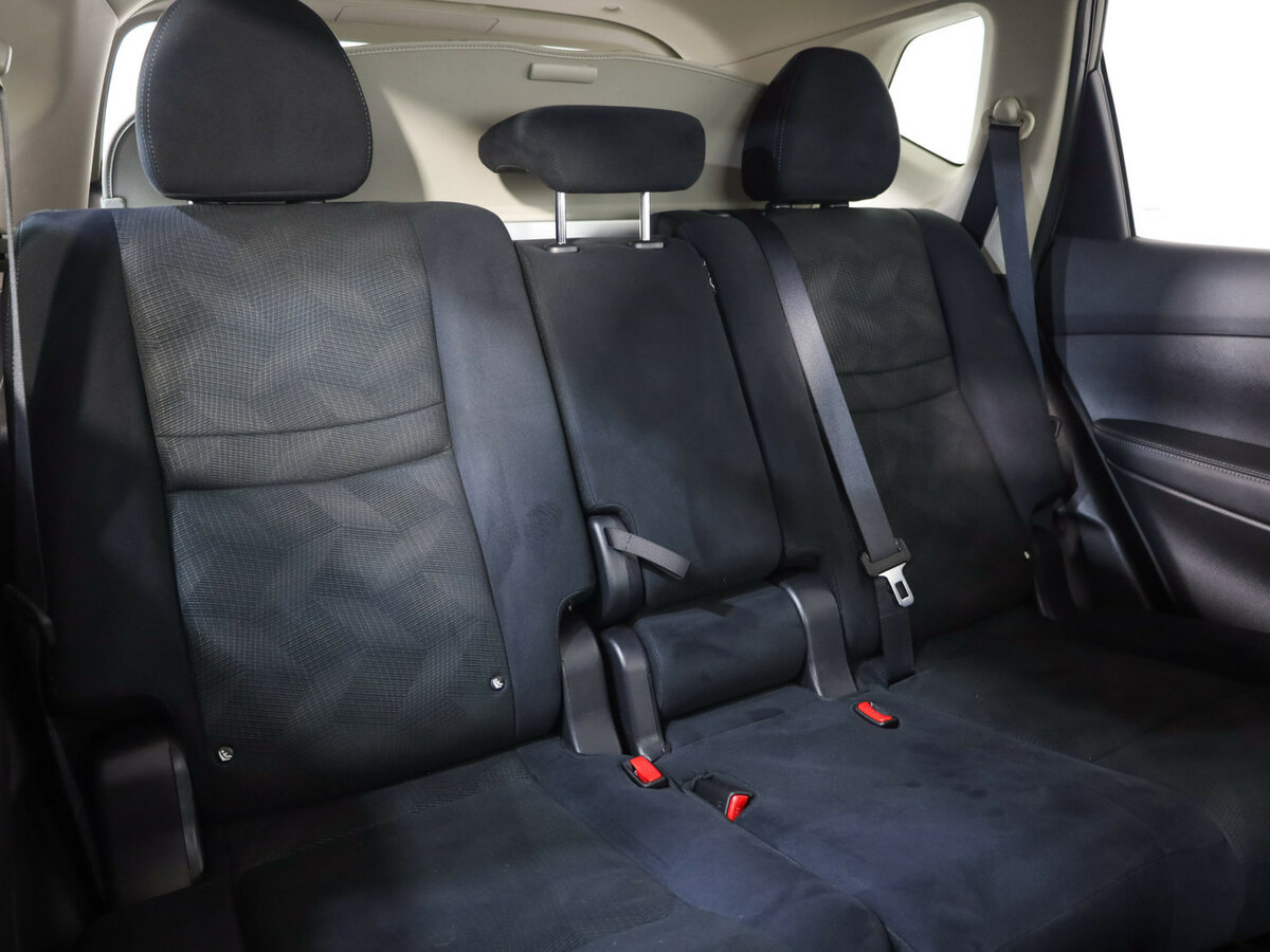 Купить Nissan X-Trail с пробегом. Фото: #18