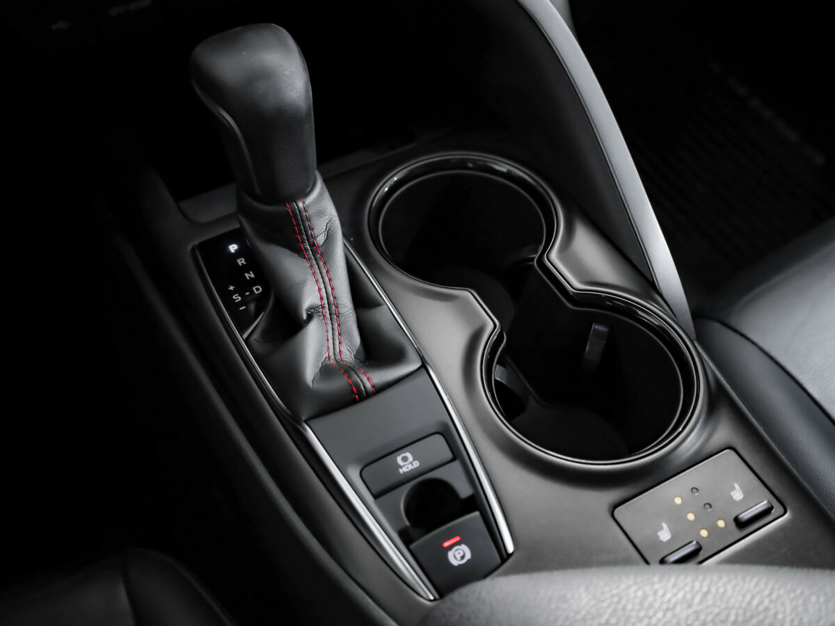 Купить Toyota Camry с пробегом. Фото: #16