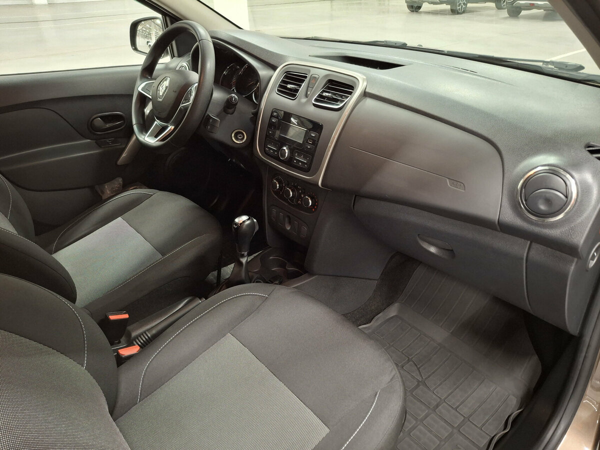 Продажа Б/У Рено Логан. Фото: #10