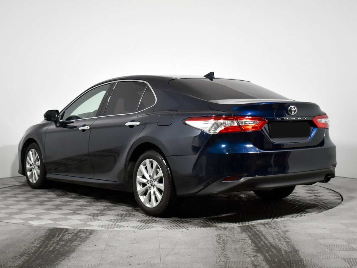 Купить Toyota Camry с пробегом. Фото: #5