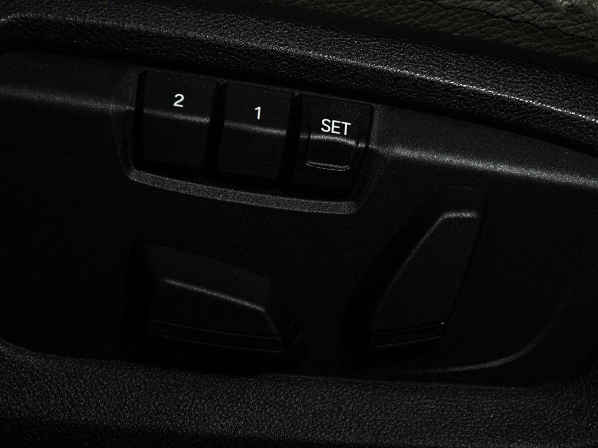 Купить BMW X5 с пробегом. Фото: #13