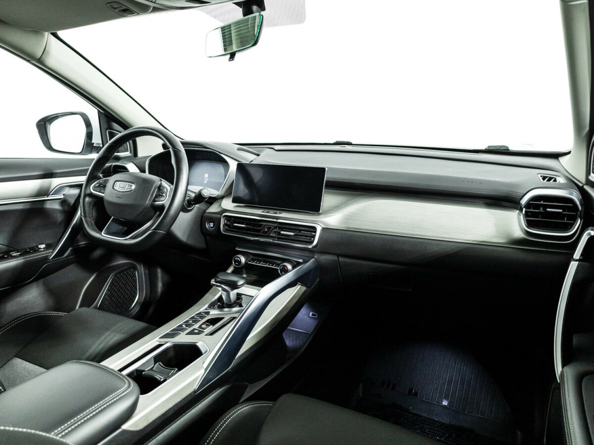 Купить Geely Coolray с пробегом. Фото: #8