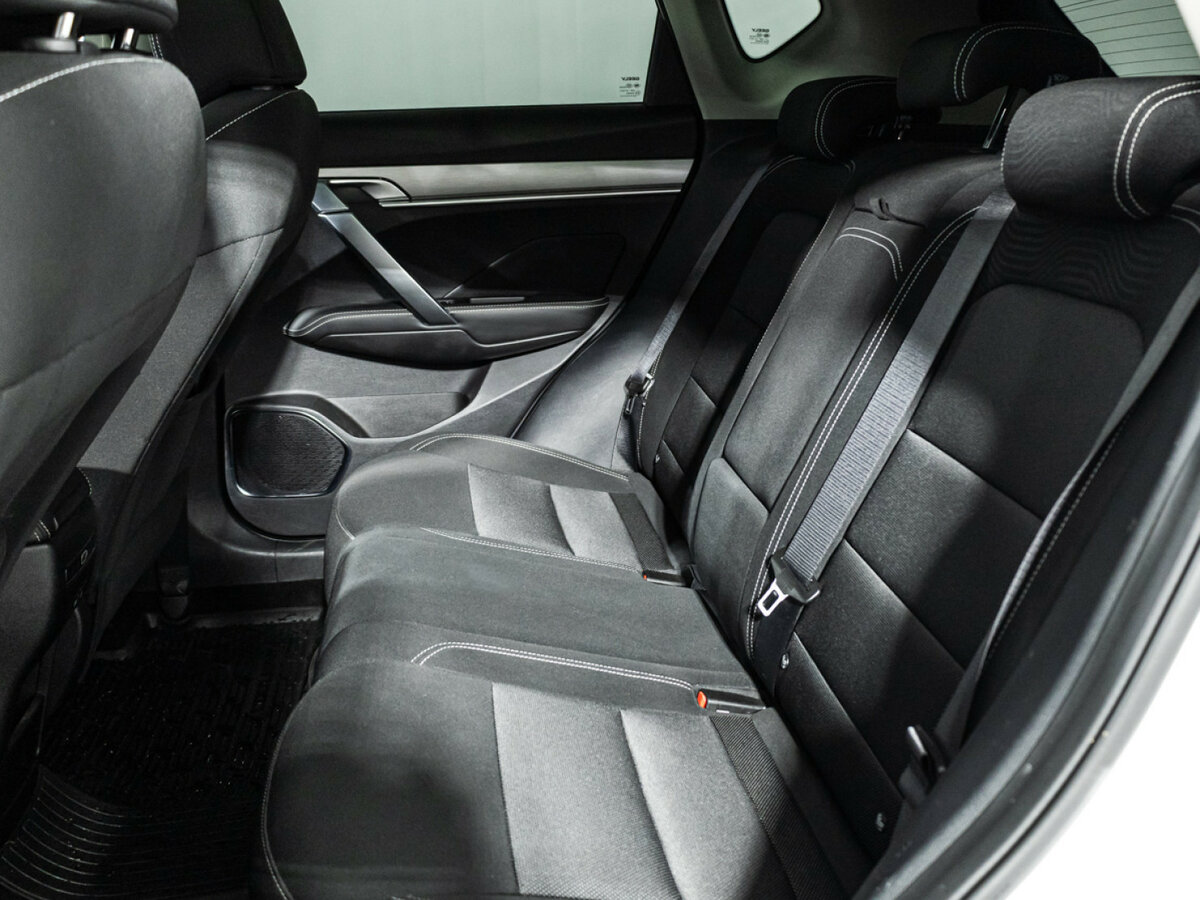 Купить Geely Coolray с пробегом. Фото: #9