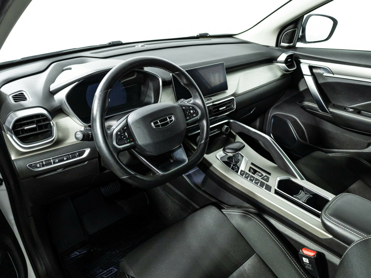 Купить Geely Coolray с пробегом. Фото: #10
