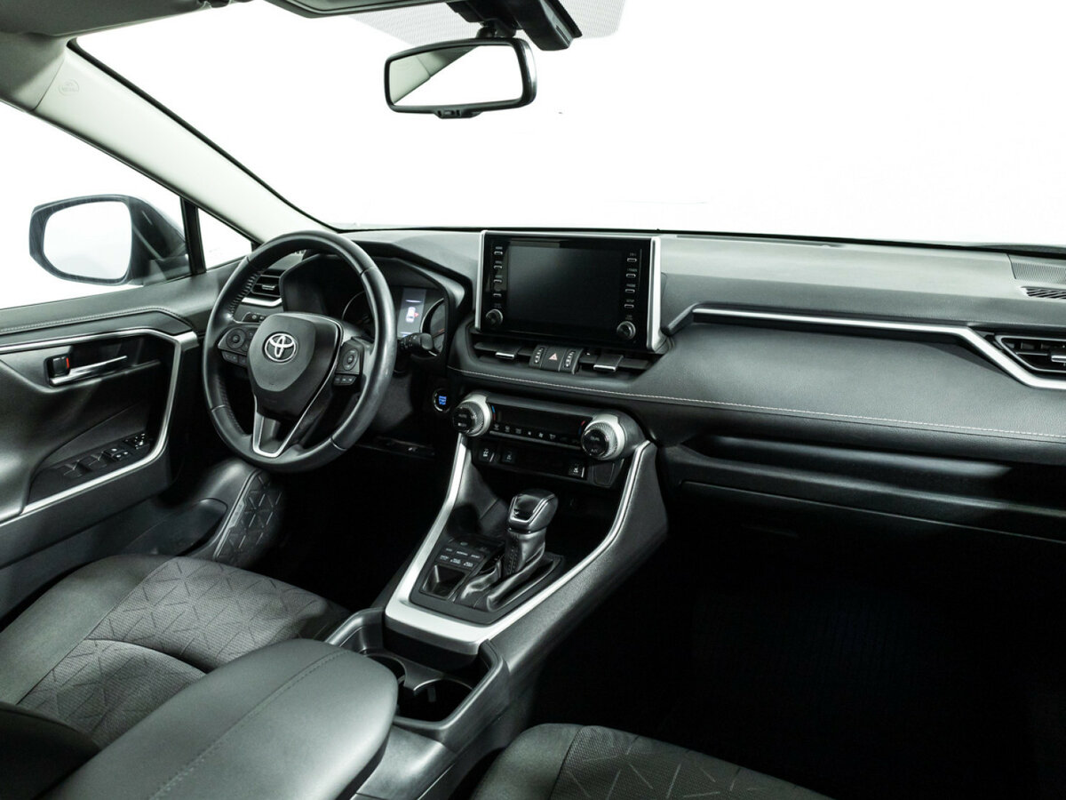 Купить Toyota RAV4 с пробегом. Фото: #8